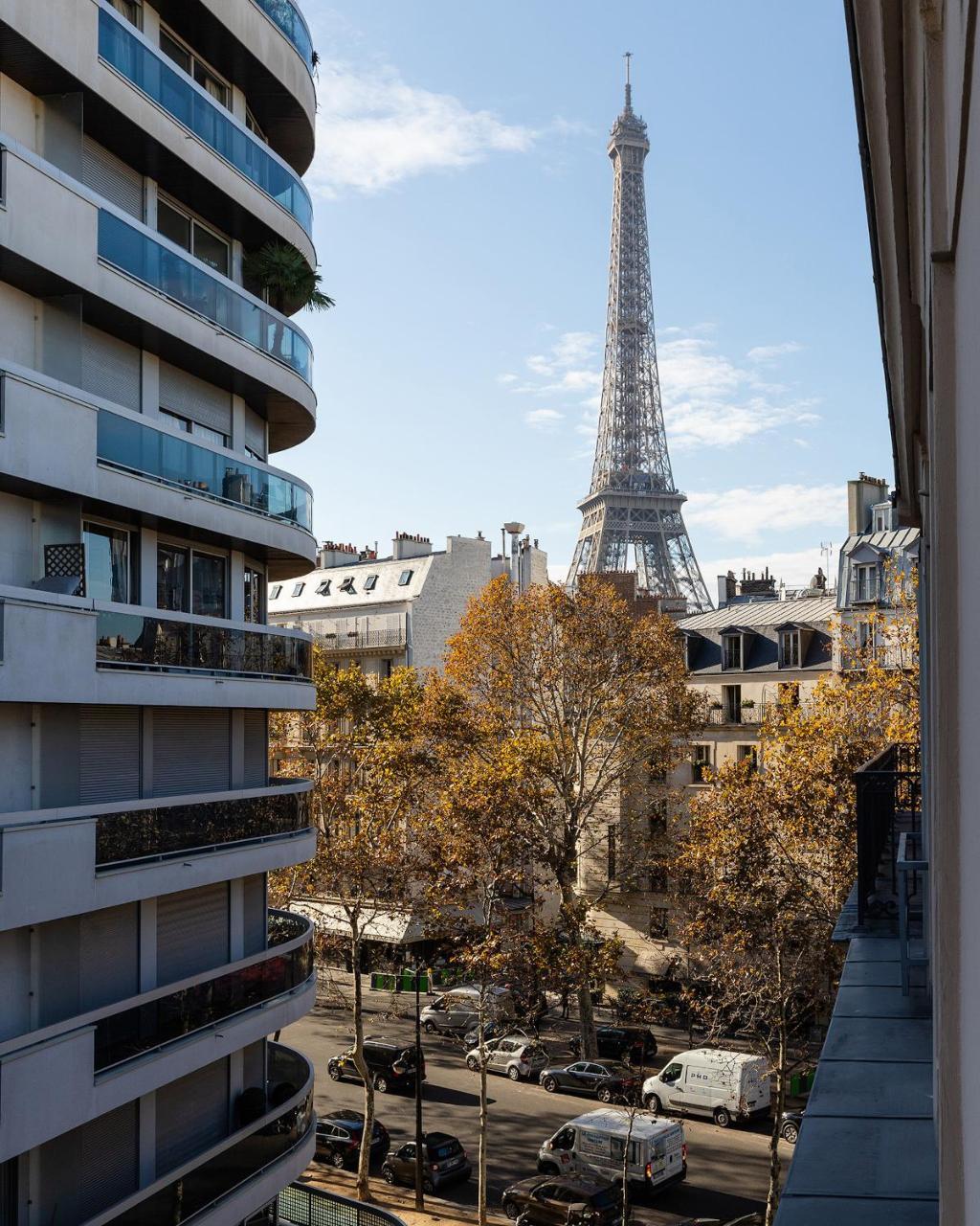Central Paris - Eiffel Tower View Apartment - 30 Nuits Min 巴黎 外观 照片